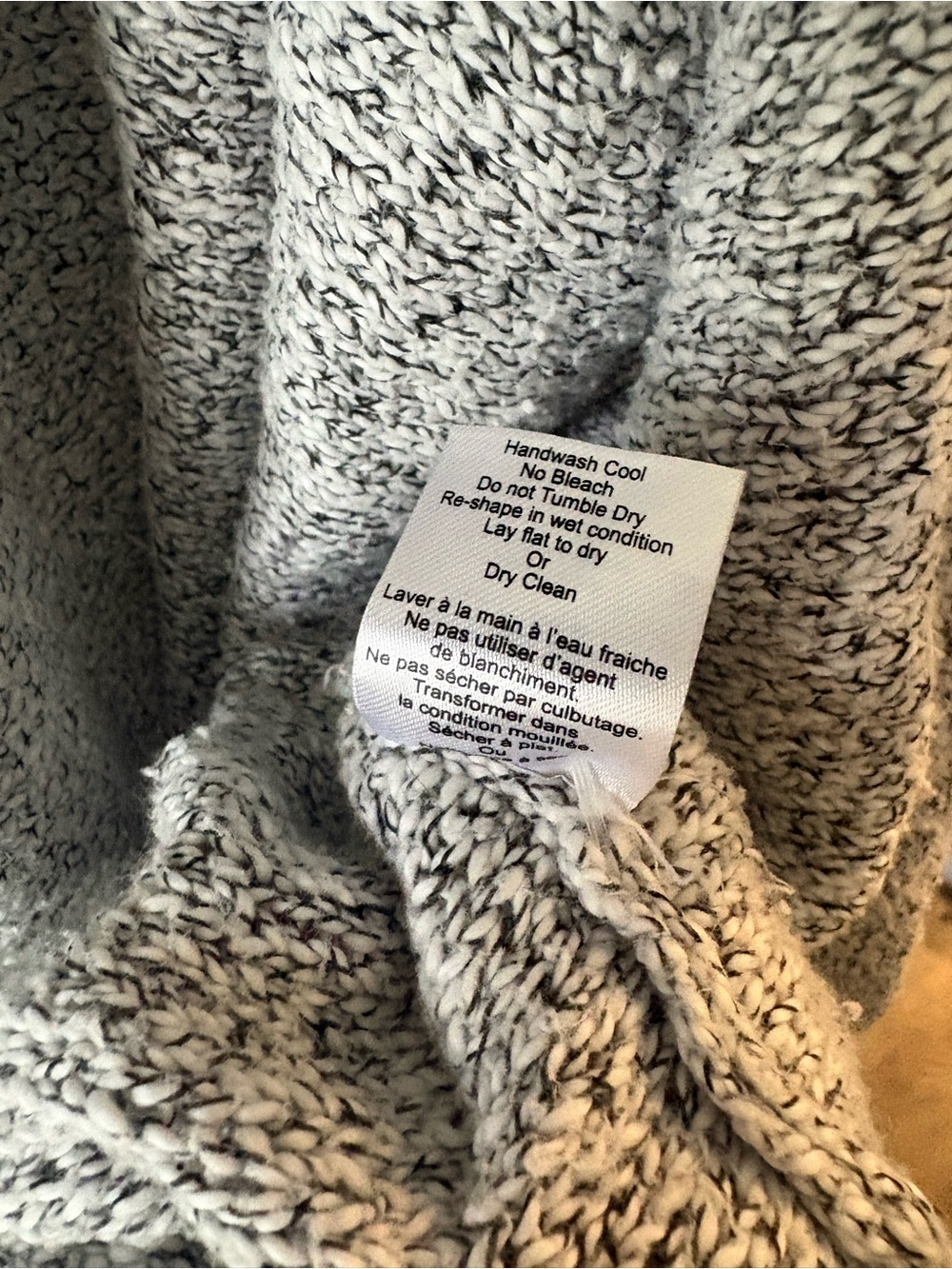 Aritzia Community ionic wrap - Picture 6 of 6